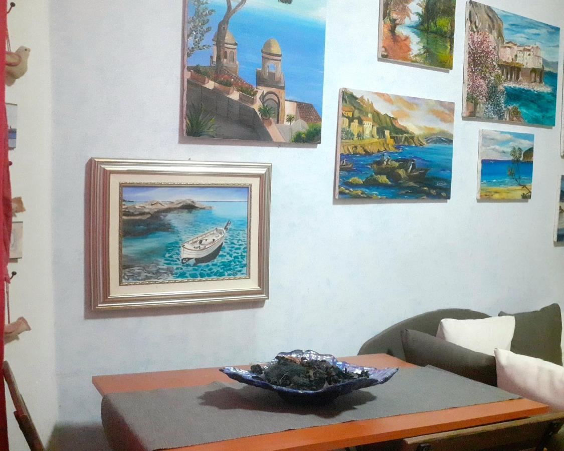 Casa Dell'Artista 1 Bed & Breakfast Salerno Exterior photo