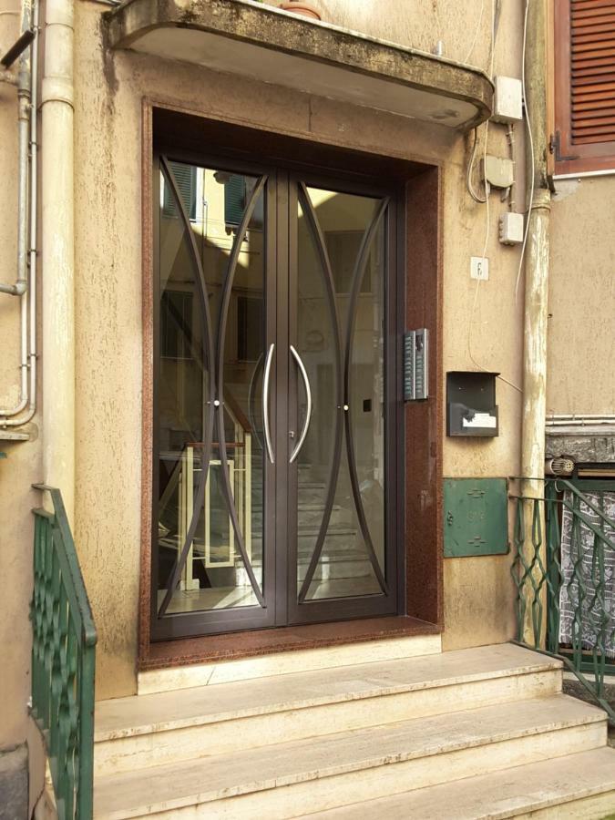 Casa Dell'Artista 1 Bed & Breakfast Salerno Exterior photo